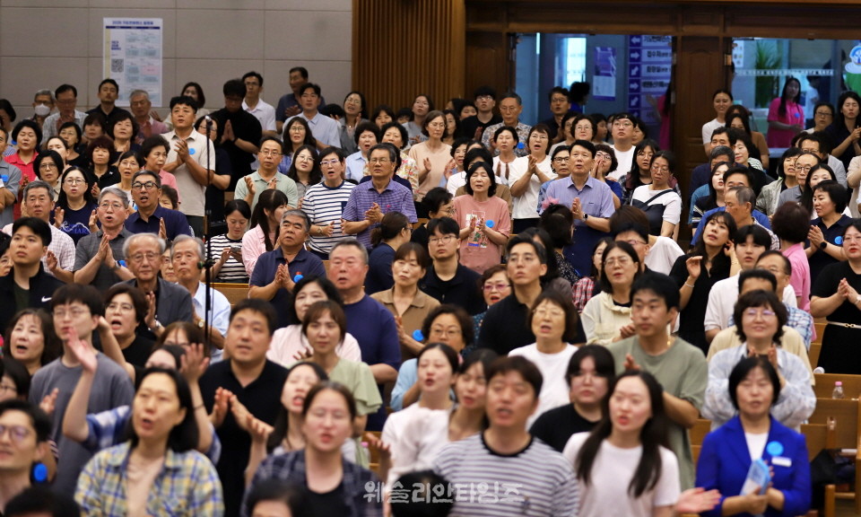 ▲2025 기도컨퍼런스가 열린 대전 한빛교회  첫날 8월 4일(월) 모습