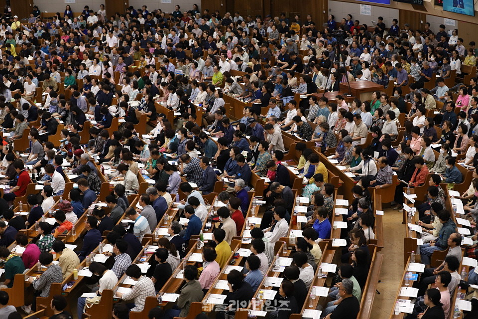 ▲2025 기도컨퍼런스가 열린 대전 한빛교회  둘째날 8월 5일(화) 모습