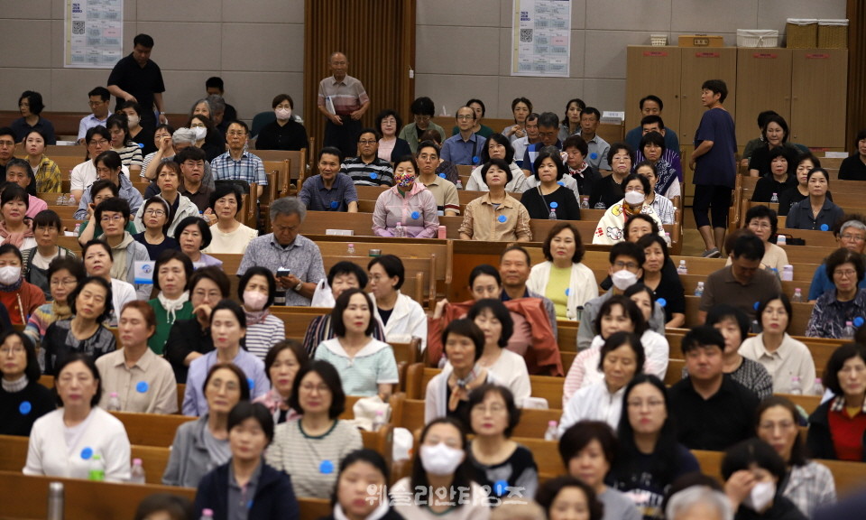 ▲2025 기도컨퍼런스가 열린 대전 한빛교회  둘째날 8월 5일(화) 모습