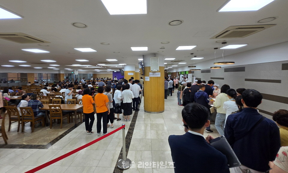 ▲2025 기도컨퍼런스가 열린 대전 한빛교회  세째날 8월 6일(수) 모습