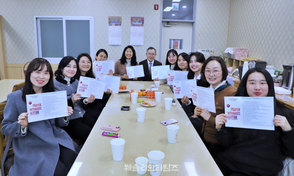 ▲대전한빛교회 ‘2026 목자 컨퍼런스’ 오후 점심식사 후 각 교구별 모임 기념사진