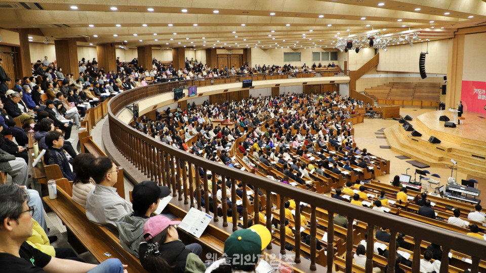 ▲‘2026 50일 기도학교’ 폐막, 50일간의 영적 대서사시를 마치면서 대전 한빛교회